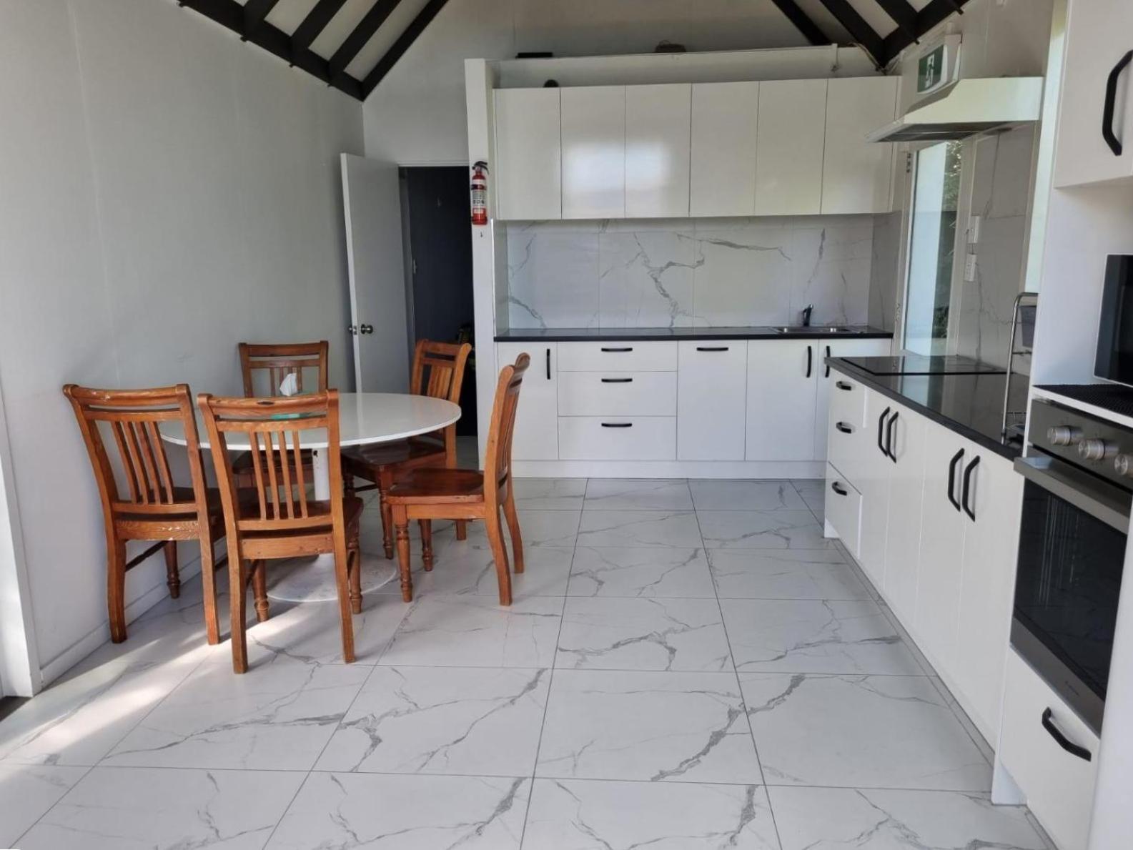 Lakeview Colonial House كوينستاون المظهر الخارجي الصورة