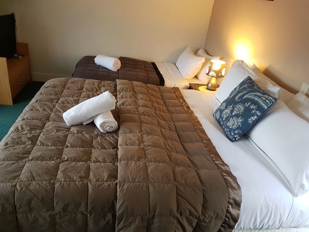 Lakeview Colonial House كوينستاون المظهر الخارجي الصورة